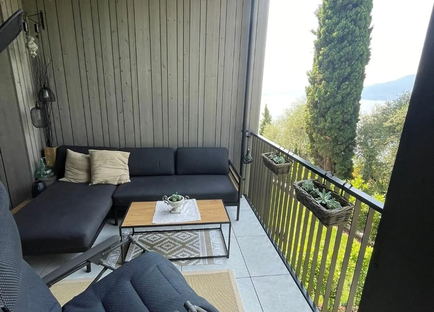 Villa Inessa Torri Del Benaco Italien